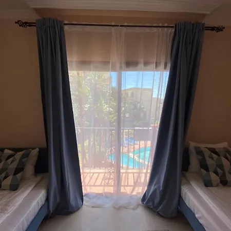 Elviria Paradiso 아파트 *