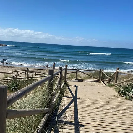 Elviria Paradiso *